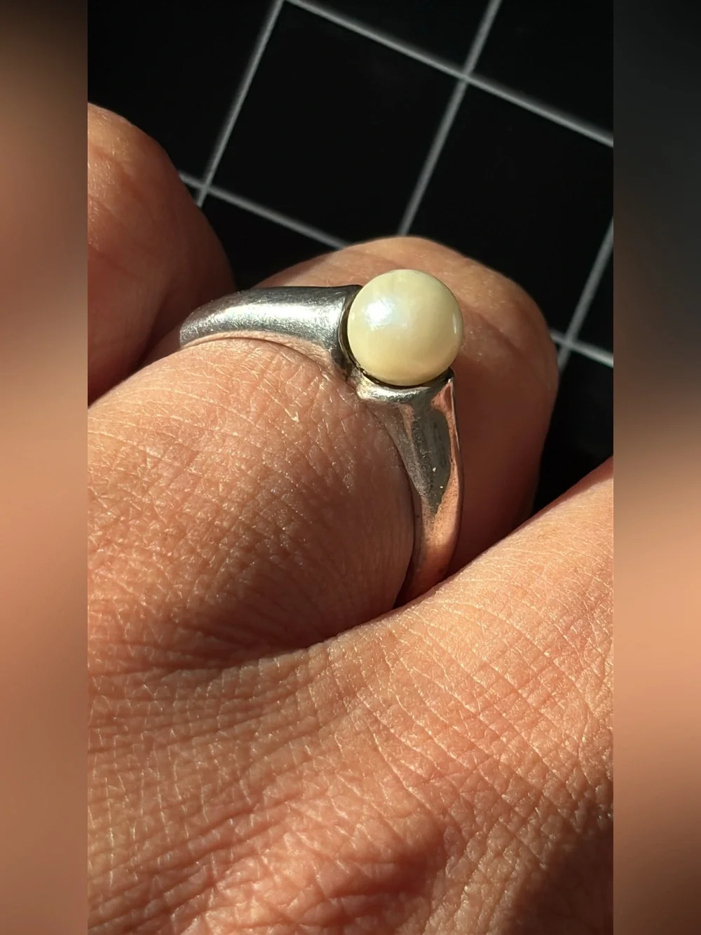 Vintage Sterling Silver Ring with a Pearl by CNA
